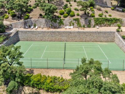 Domaine provençal élégant avec vue panoramique, piscine et tennis - 14 pers